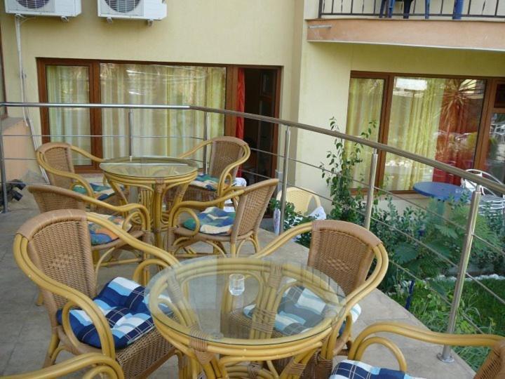 Семеен Хотел Атива - Family Hotel Ativa Lozenets Εξωτερικό φωτογραφία