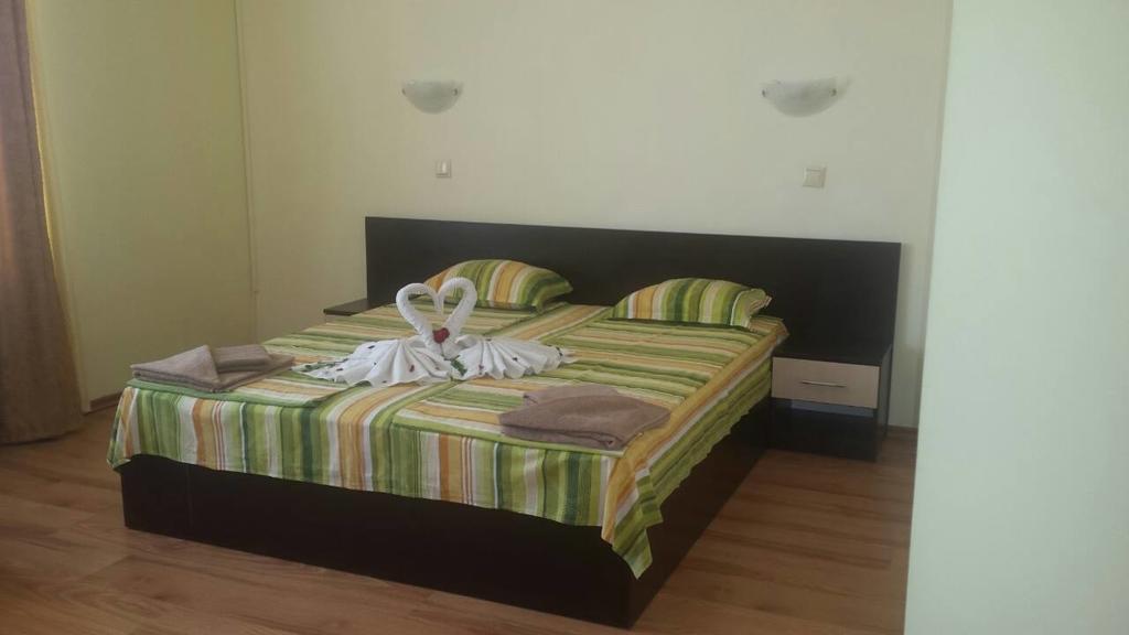 Семеен Хотел Атива - Family Hotel Ativa Lozenets Εξωτερικό φωτογραφία
